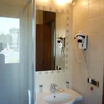 فندق Quo Vadis 3*