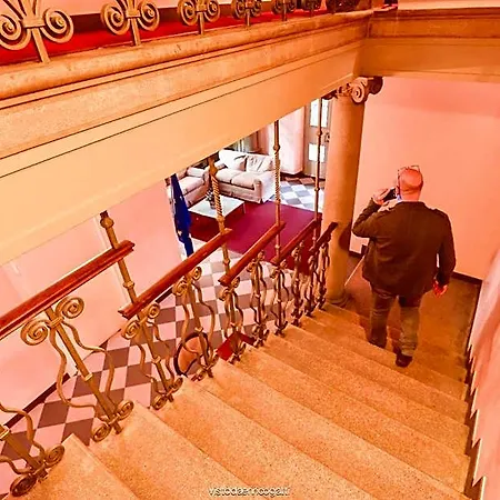Hotel Quo Vadis