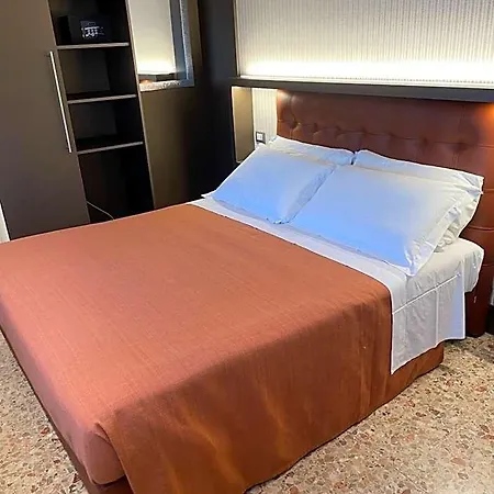 Hotel Quo Vadis Údine